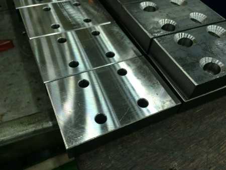 ts400模具钢价格，模具钢多少钱一斤